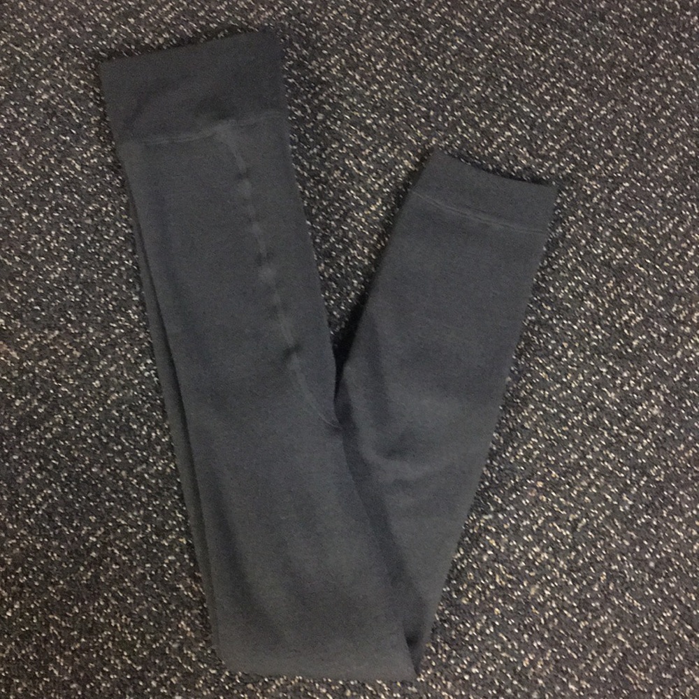💥Two pairs of leggings💥